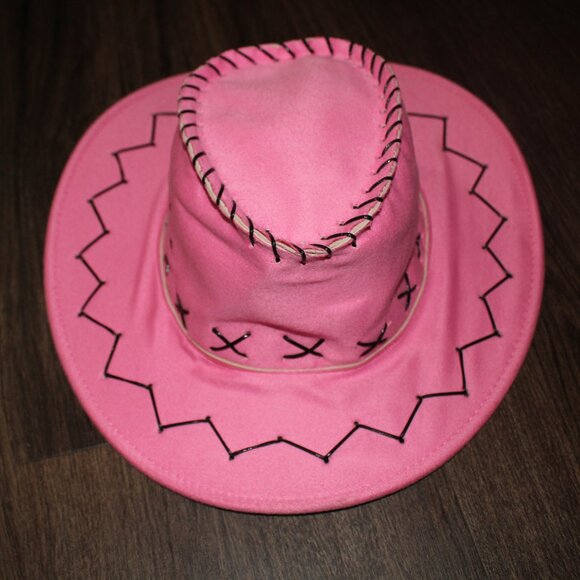 Cowgirl Halloween Costume for Toddler - Picture 7 of 7